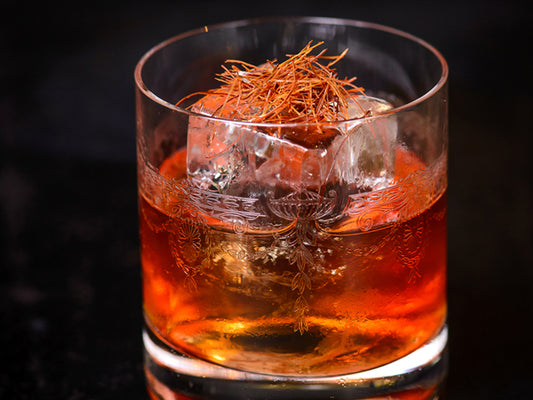 Can Saffron drinks be mixed with Alcohol?